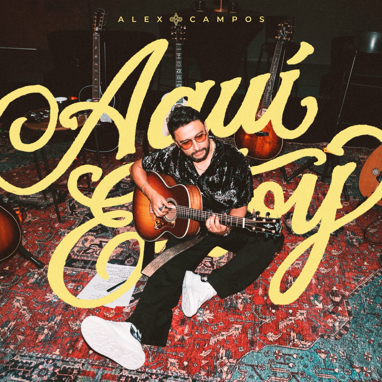 Carátula del álbum Aquí Estoy de Alex Campos